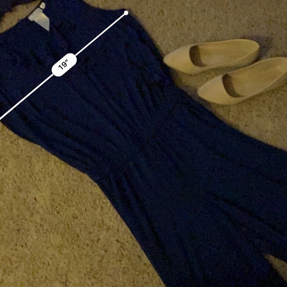 NWOT💙Joan Rivers Ruffled Sleeveless Jumpsuit - Picture 11 of 16